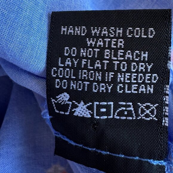 Velvet Heart Ladybug Print Button Front Top Long Sleeve V Neck Covered Buttons L - Picture 9 of 9